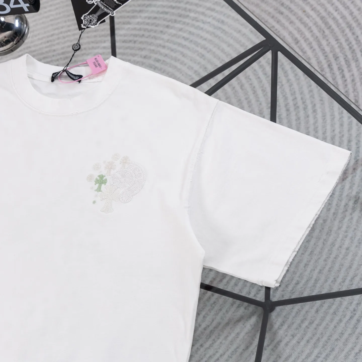 125 Chrome Hearts 26ss New Arrival T Quality Color Change ！ ， ， 。 ， CH ， Black White， ， 。 Classic ， 。 ， ， Same Style， ， 。 Size：S—XL ：Black White